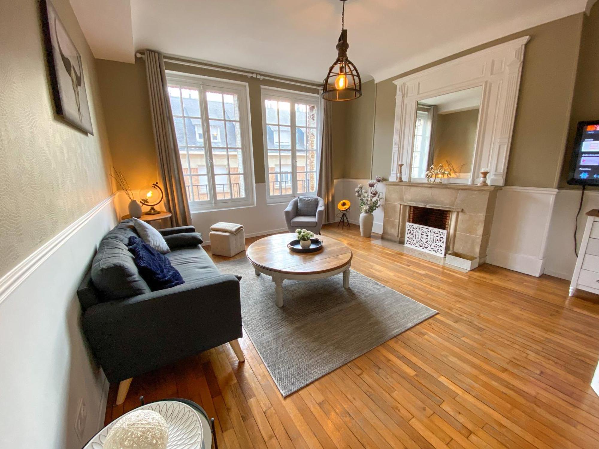 Appartement Chic, 3 Chambres, Hyper Centre-Ville, Parking Payant Amiens Exteriör bild